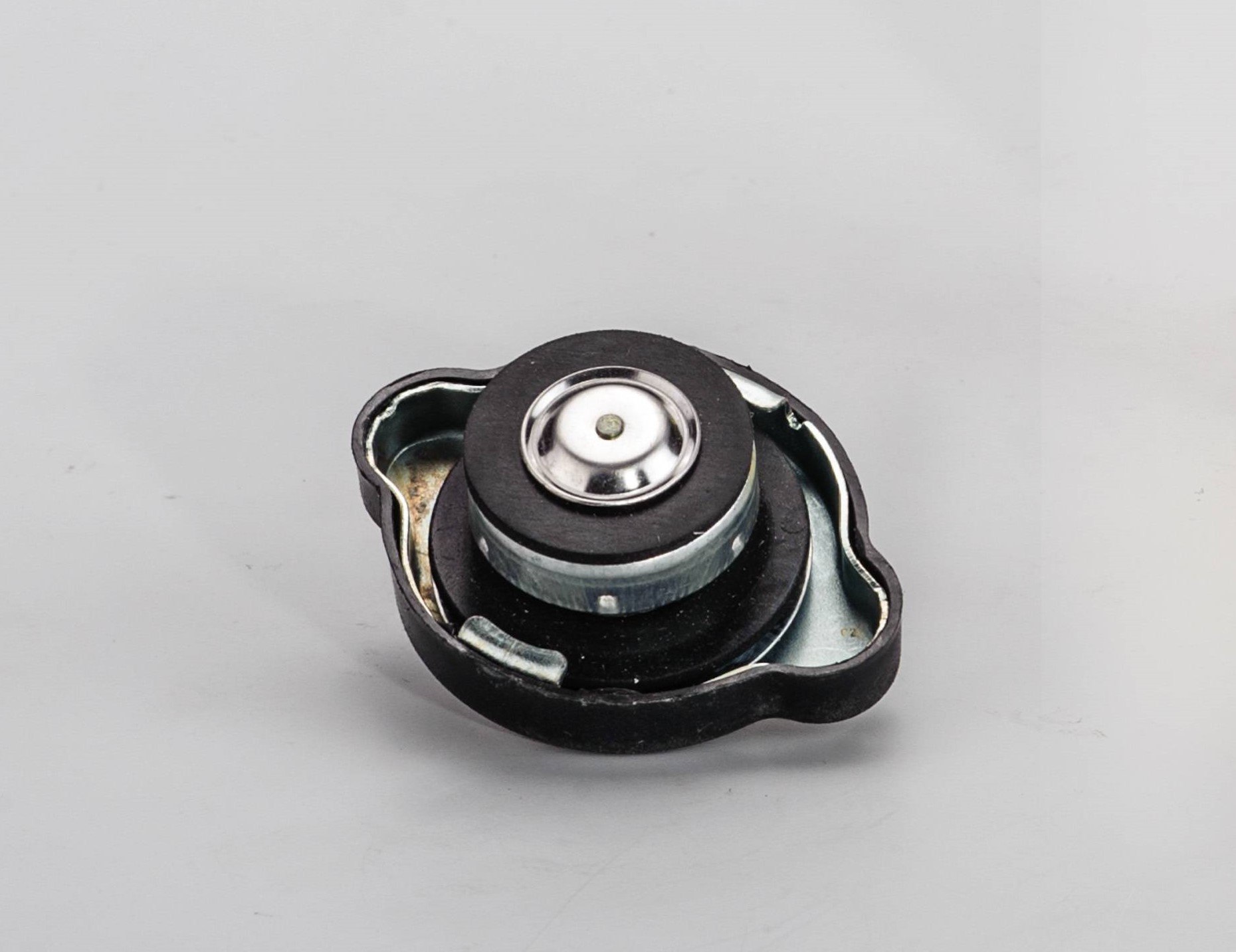 درب رادیاتور پراید باباپارت